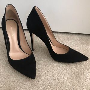 Gianvito Rossi black high heels